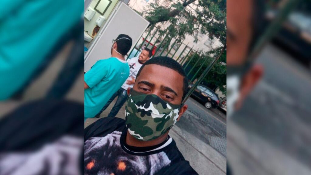 Marco Aurélio, morador da Vila Cruzeiro, favela do Complexo da Penha, na Zona Norte do Rio. Foto: acervo pessoal