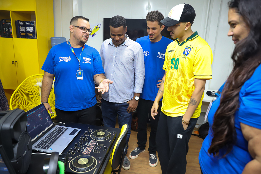 Cursos de Indústria do Som. (Foto Laryssa Lomenha / JUVRio)