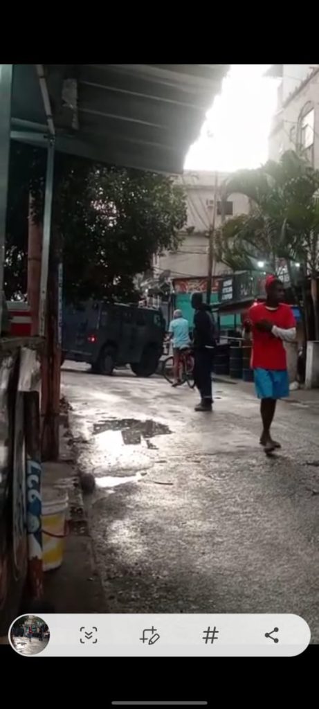 Operação na Maré nesta quinta. (Foto: Reprodução)