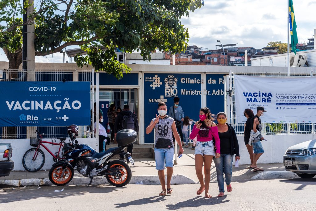 Vacinação na Maré aconteceu em outubro de 2021. (Selma Souza / Voz das Comunidades)