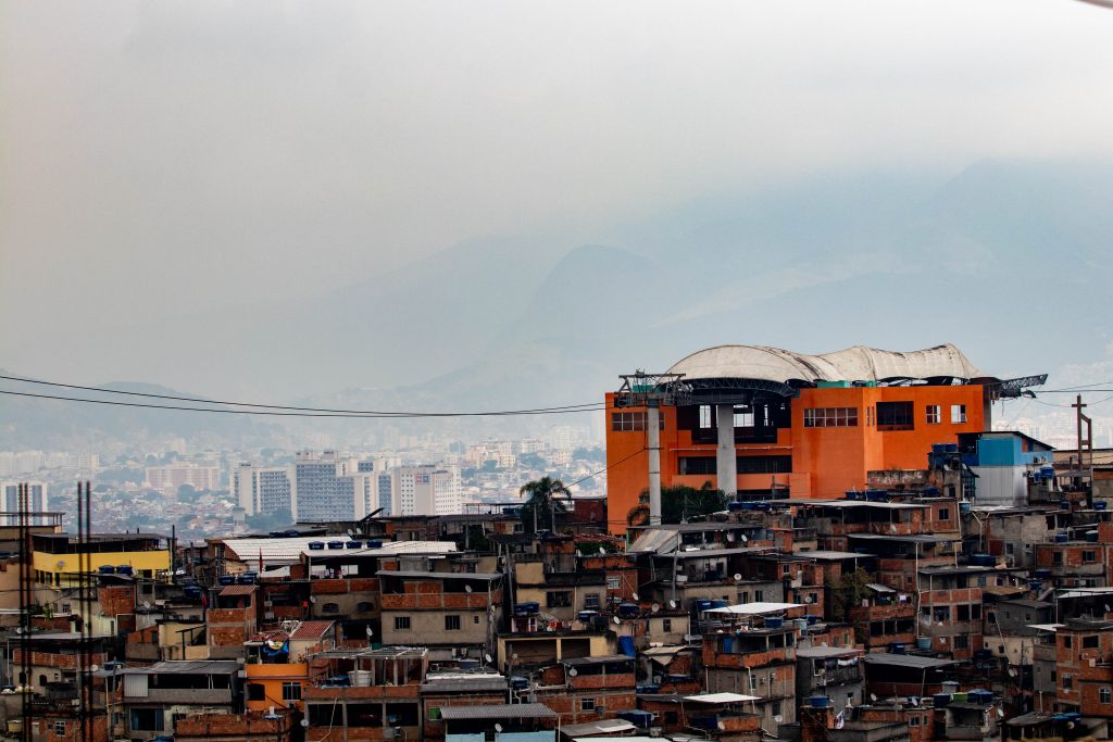 Fim de semana será nublado e há chances de chuva rápida. (Foto: Vilma Ribeiro / Voz das Comunidades)