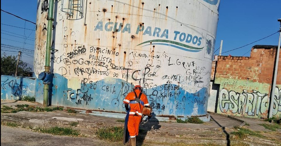 "Tô cansada amigo, de tampa o sol com a peneira" Desabafa a presidente da associação. (Foto: Barbara Ribeiro / Arquivo Pessoal)