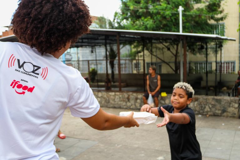 Cultura e solidariedade em grande escala